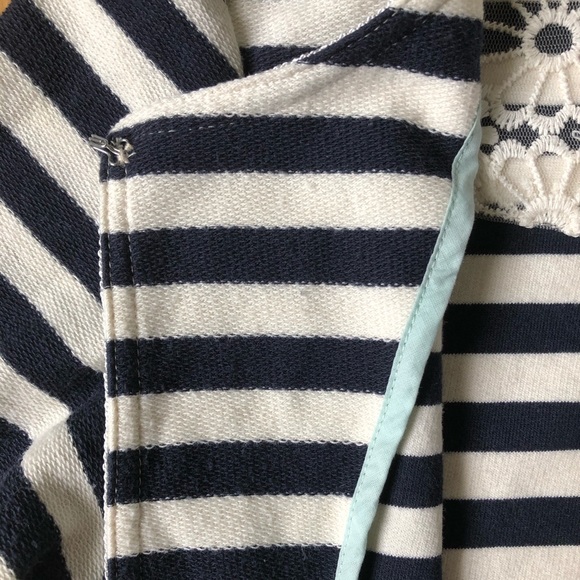 Vero Moda Jacket *3 for $40* - Picture 3 of 8